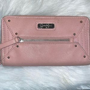 ✨Jessica Simpson Zip Around Wallet✨NWOT✨